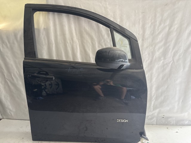 1119 Opel Agila B Jobb első Ajtó Használt Fekete