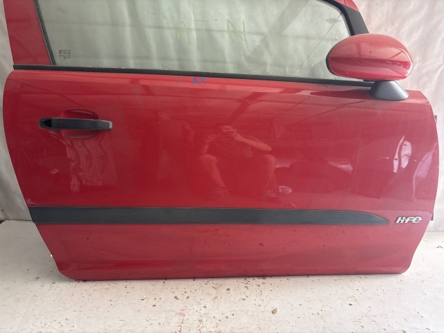 1088 Opel Corsa D Jobb elsőAjtó Piros 3 ajtós