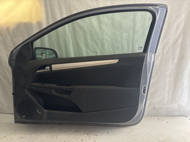 13741 Opel Astra H Jobb első Ajtó Szürke Z163 3 ajtós gtc