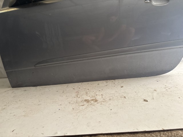 13745 Opel Astra H Bal első Ajtó Szürke Z163 3 ajtós GTC