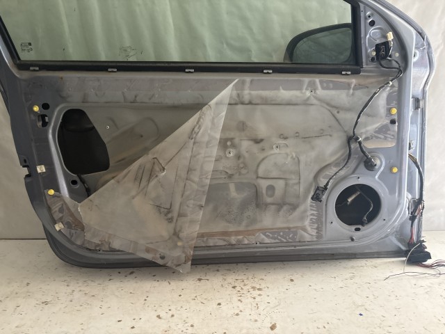 13745 Opel Astra H Bal első Ajtó Szürke Z163 3 ajtós GTC