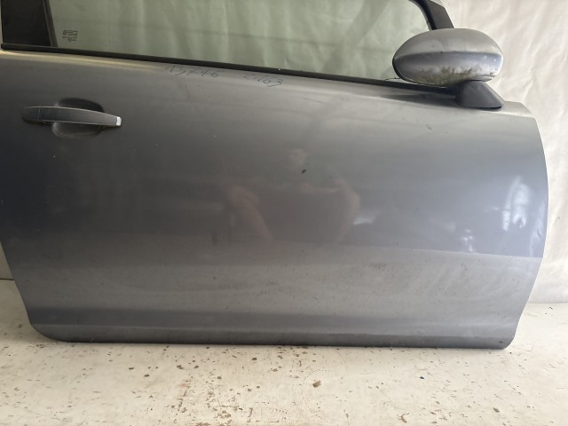 13746 Opel Corsa D Jobb első Ajtó Szürke Z163 3 ajtós