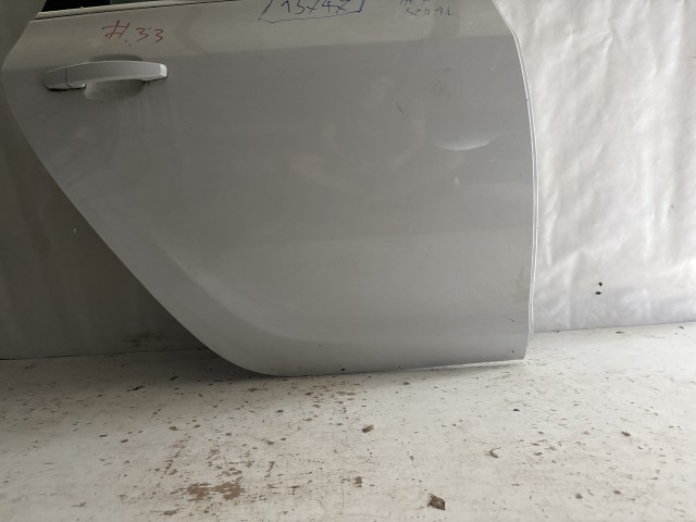 13747 Opel Astra J Jobb hátsó Ajtó Fehér sedan 4 ajtós