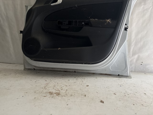 13748 Opel Corsa D Jobb első Ajtó Fehér