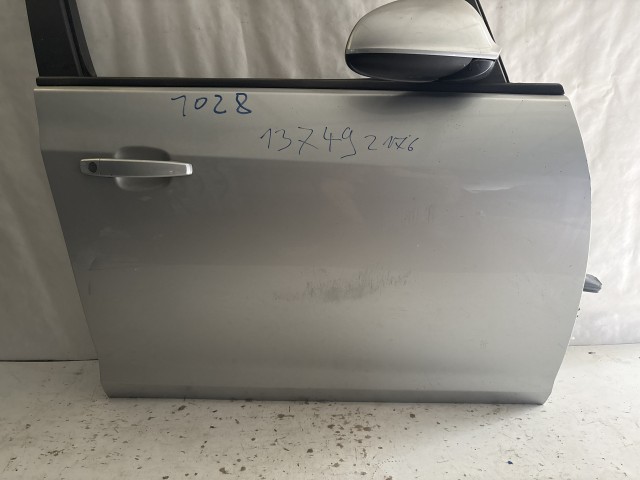 13749 Opel Astra J Jobb első Ajtó Ezüst Z176