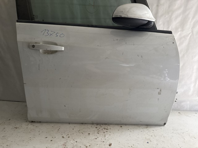 13750 Opel Astra J Jobb első Ajtó Fehér