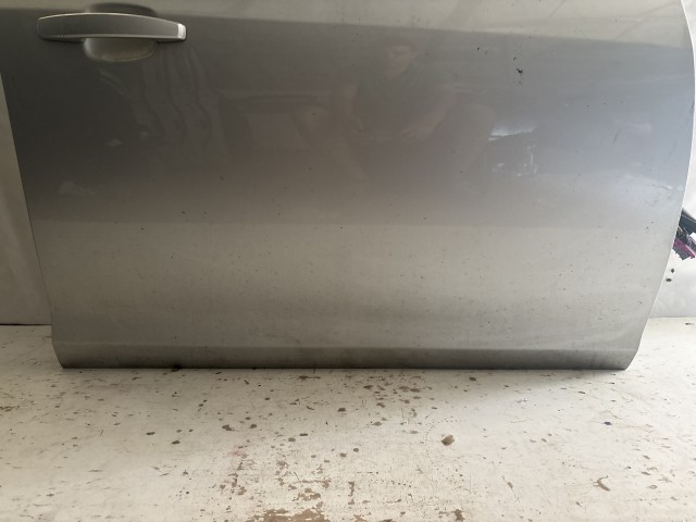 13760 Opel Astra J Jobb első Ajtó Ezüst  Z176