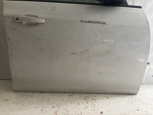 13762 Opel Astra J Jobb első Ajtó Fehér