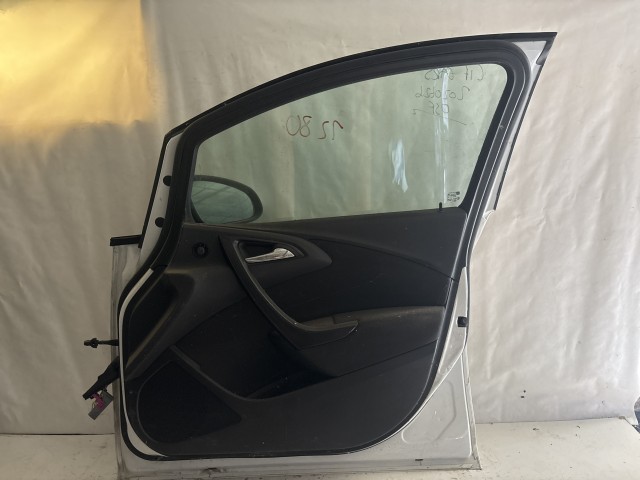 13763 Opel Astra J Jobb első Ajtó Fehér