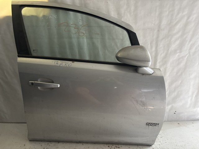 13770 Opel Corsa D Jobb első Szürke  Z157