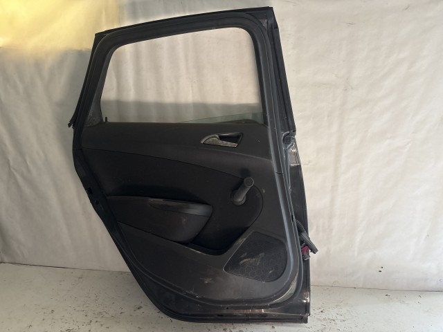 13773 Opel Astra J Bal hátsó Ajtó Grafit Z190 sedan 4 ajtós
