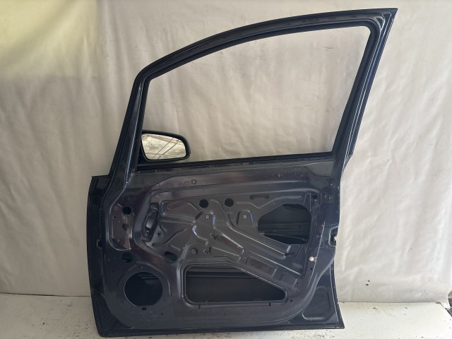 5552 Opel Zafira B Jobb első Ajtó Metrókék Z168