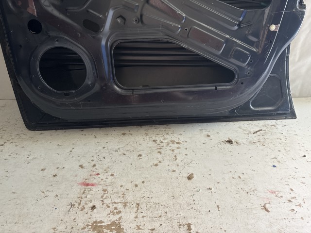 5552 Opel Zafira B Jobb első Ajtó Metrókék Z168