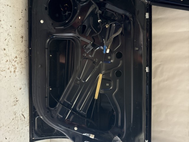 5551 Opel Zafira B Jobb első Ajtó Fekete Z20R