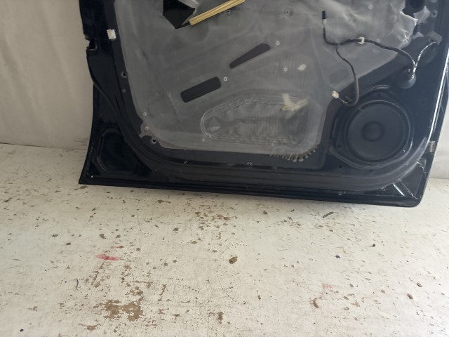 949 Opel Zafira B Bal első Ajtó Fekete  Z22C
