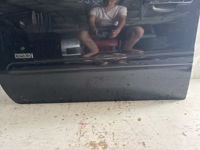 954 Opel Zafira B Bal első Ajtó Fekete Z20R