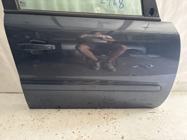 957 Opel Zafira B Jobb első Ajtó Metrókék Z168
