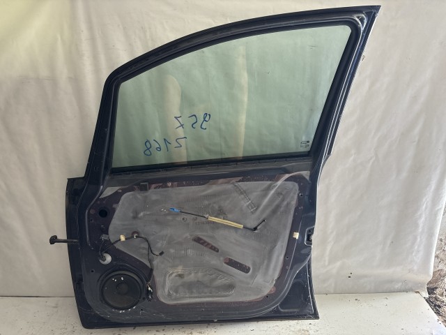 957 Opel Zafira B Jobb első Ajtó Metrókék Z168