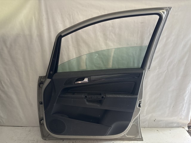 13786 Opel Zafira B Jobb első Ajtó Szürke  Z176