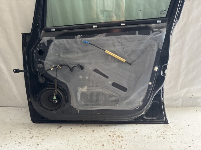 744 Opel Zafira B Jobb első Ajtó Fekete  Z20R