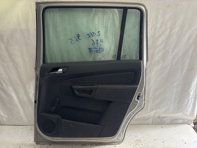 965 Opel Zafira B Jobb hátsó Ajtó Ezüst Z176