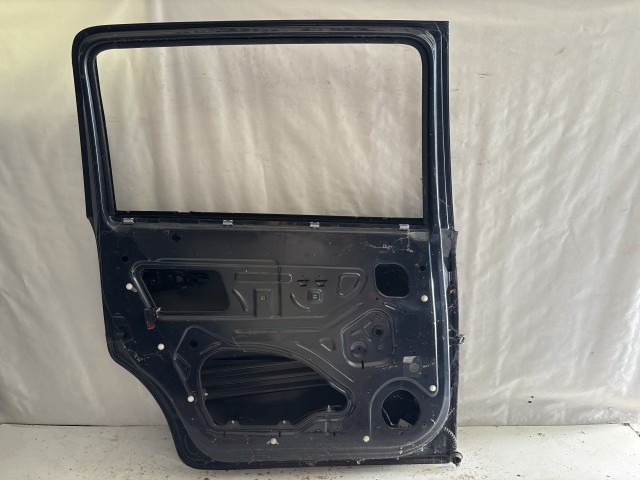5556 Opel Zafira B Bal hátsó Ajtó Metrókék Z168