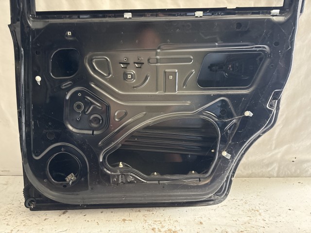 5537 Opel Zafira B Jobb hátsó Ajtó Fekete  Z20R