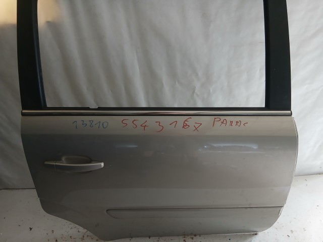 13810 Opel Zafira B Jobb hátsó Panacotta Z167