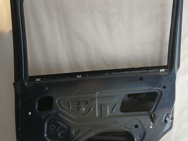 13808 Opel Zafira B Jobb hátsó Ajtó Metrokék Z168