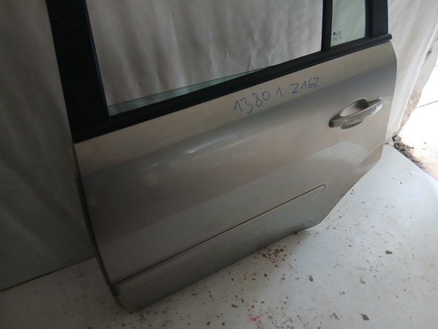 13801 Opel Zafira B Bal hátsó Panacotta Z167