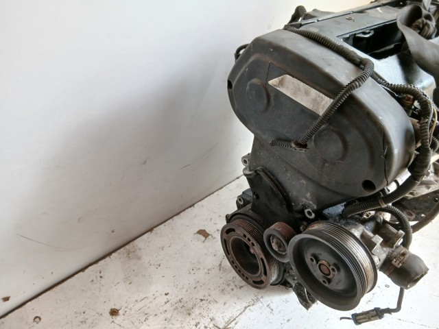 Opel Astra J 2009-2015 Motor Használt A16xer