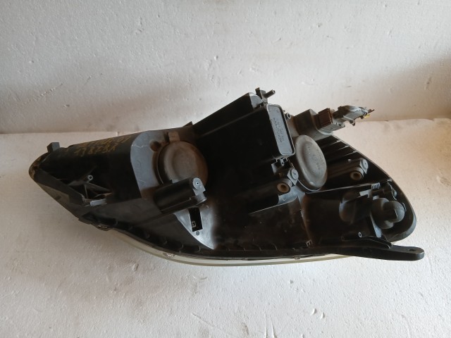 13837 Opel Zafira B Bal első Lámpa Fényszóró