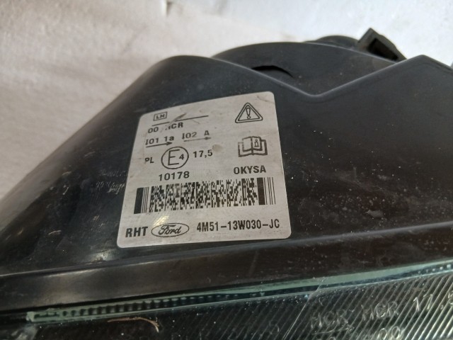 13848 Ford Focus II. Bal első Lámpa Fényszóró