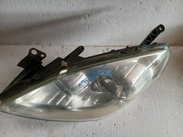 13846 Opel Zafira B Bal első  Lámpa Fényszóró