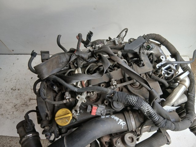 Opel Zafira B Z17dtr Motor Használt Z17dtr