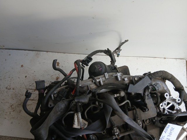 Opel Zafira B Z17dtr Motor Használt Z17dtr