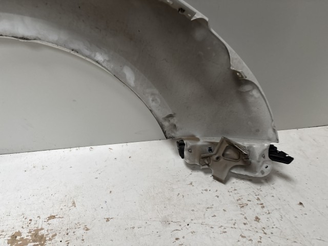 13874 Chevrolet Cruze 2010-2014 Sárvédő Használt Bal első Fehér  
