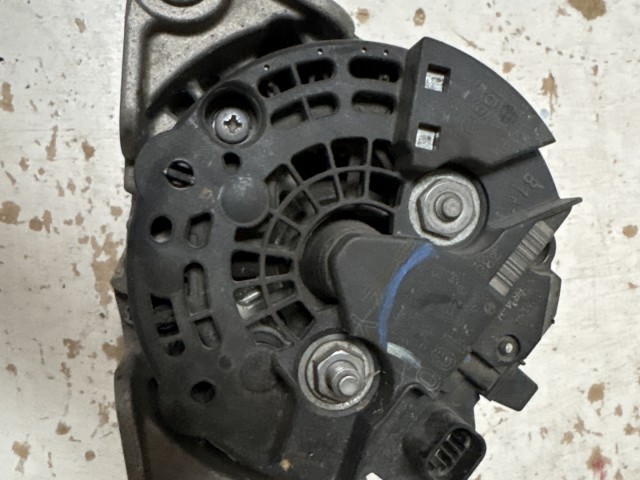 Opel Corsa D 2006-2014 Generátor Használt  