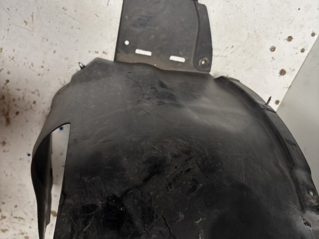 Chevrolet Cruze 2010-2014 Kerékjárati dobbetét Használt jobb első 