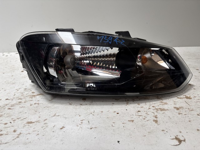 13942 Volkswagen Polo 6r 2009-2017 Jobb első Lámpa