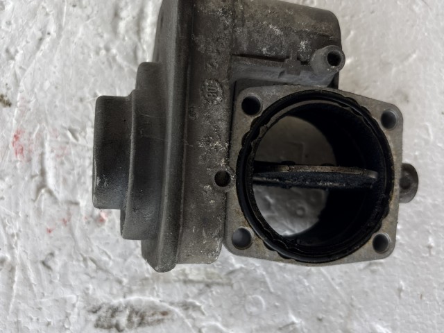 Opel Zafira B z17dtr Fojtószelep