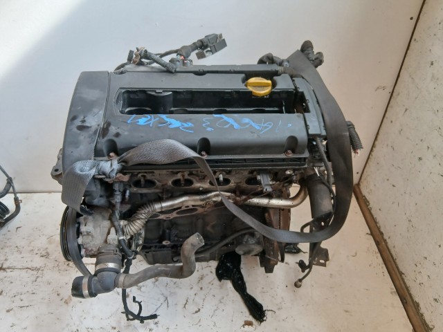 Opel Zafira B Z16xe1 Motor 