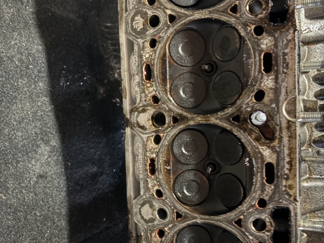 Opel Astra J A16XER Hengerfej