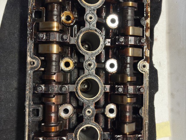 Opel Astra J A16XER Hengerfej