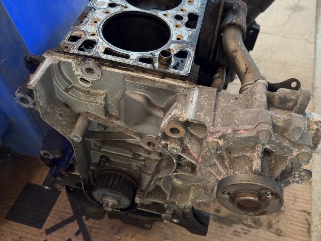 Opel Astra J 1.6 A16XER Motor