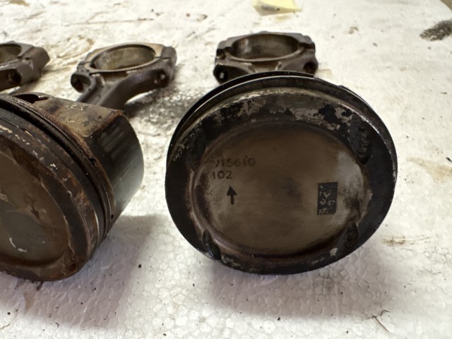 Opel Astra a14net Dugattyú hajtókarral