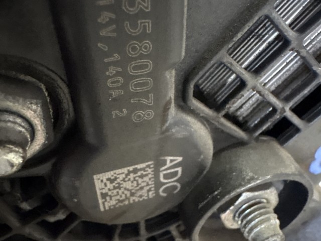 Opel Antara 2.2CDTI Z22D1 Generátor