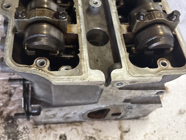 Opel Astra J A14XER Hengerfej