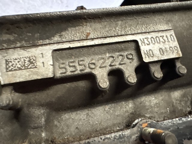 Opel Astra J A14XER Hengerfej