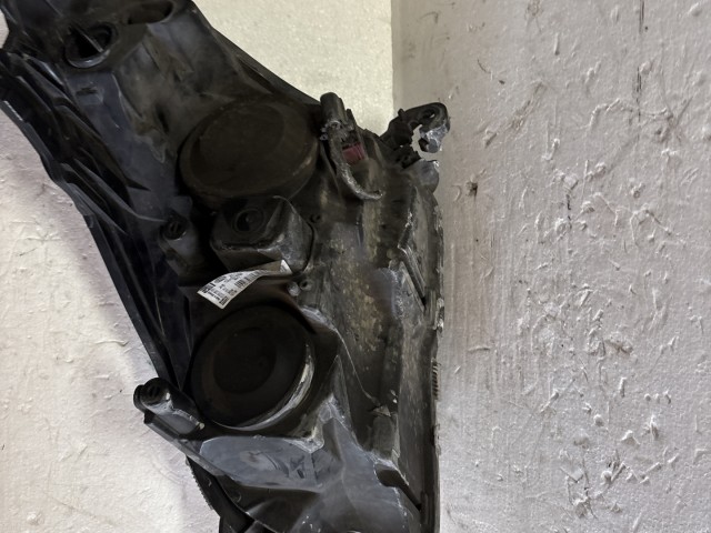 14150 Opel Astra H Jobb első Lámpa Fényszóró